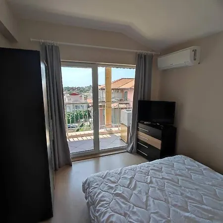 The View سوزوبول